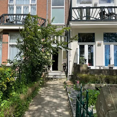 Appartement Multatuli House By Hofstad