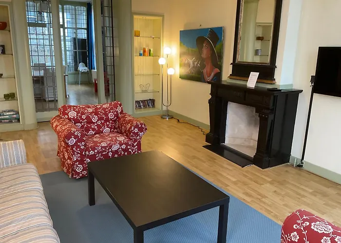 Multatuli House By Hofstad Гаага